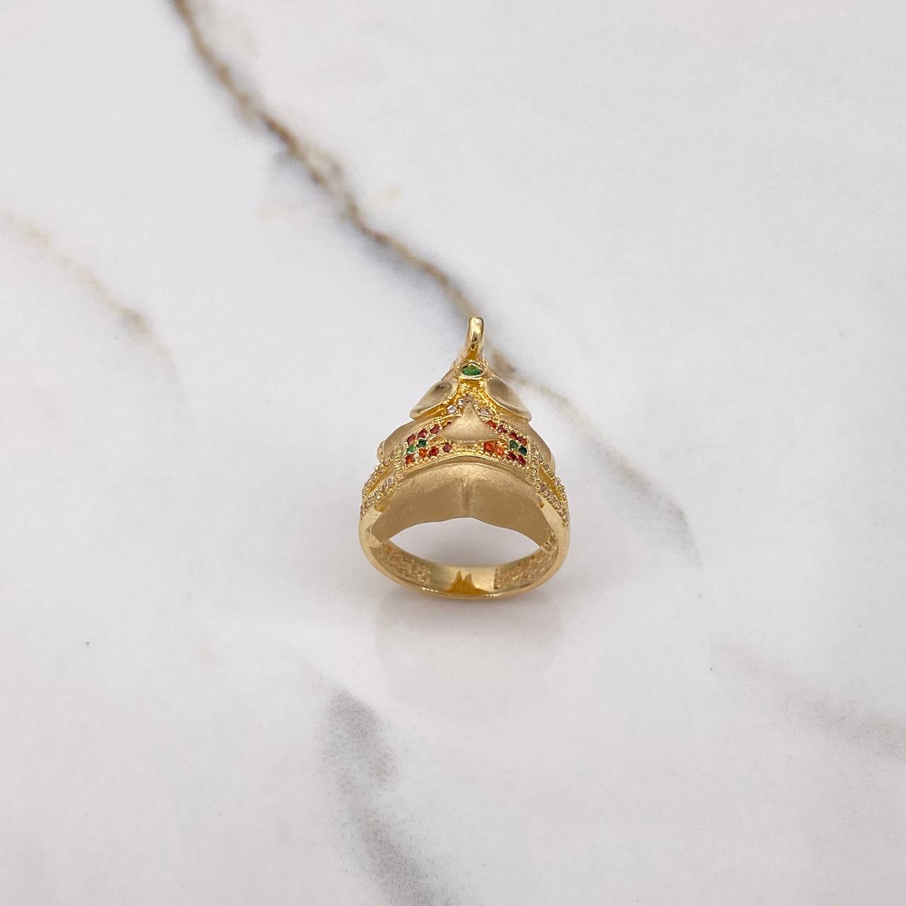 Anillo Elefante 7.55gr / T7 1/2 / Circones Blancos Verdes Naranjas Negros Oro Amarillo &