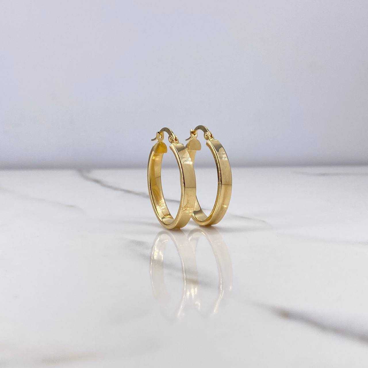 Candongas Diani 3.05gr / 2.7cm / Ovaladas Lisas Oro Amarillo &