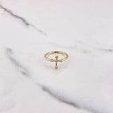 Anillo Cruz 1.75gr / T6 3/4 / Circones Blancos Oro Amarillo $