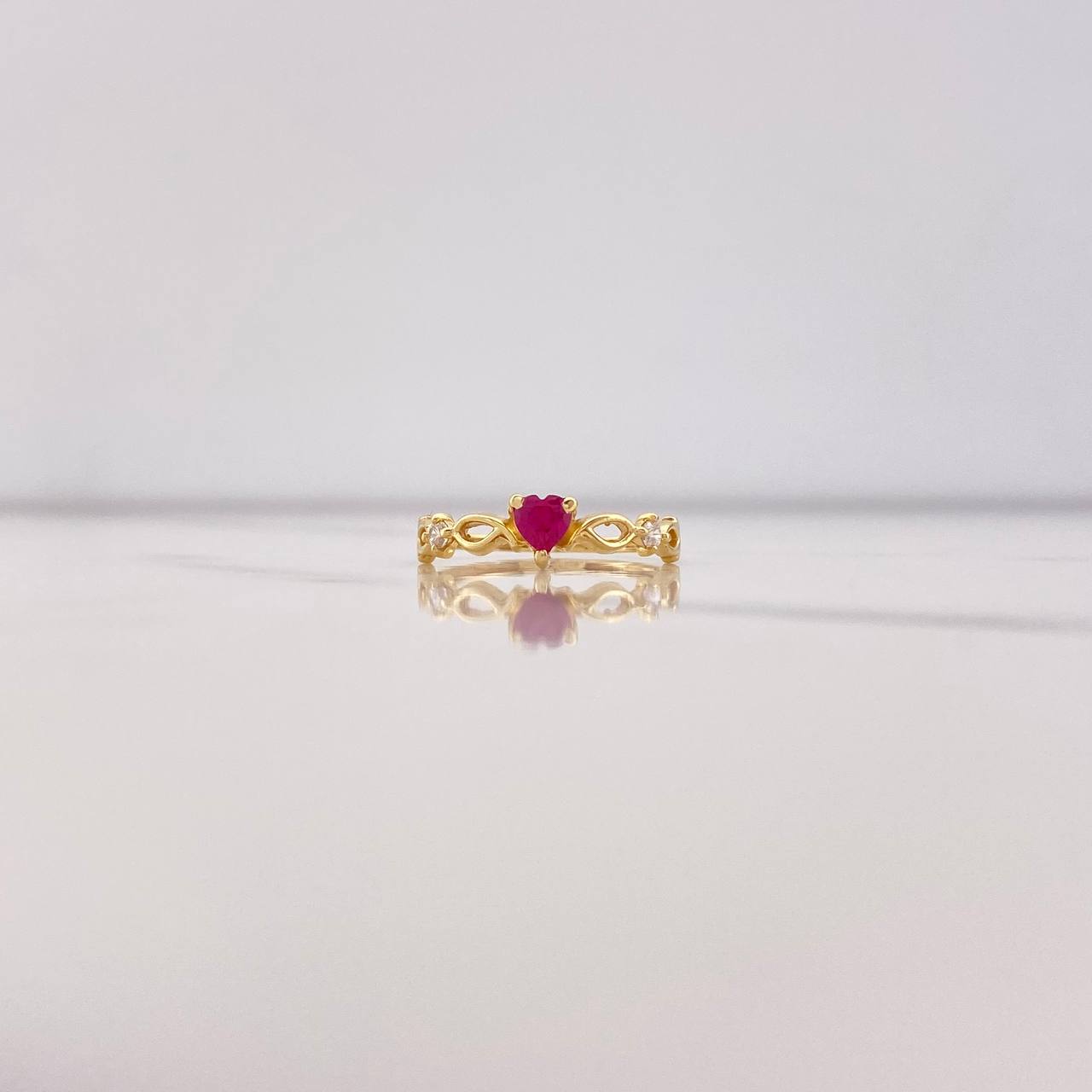 Anillo Corazon 1.65gr / T6 1/2 / Circon Fucsia Blancos Oro Amarillo $