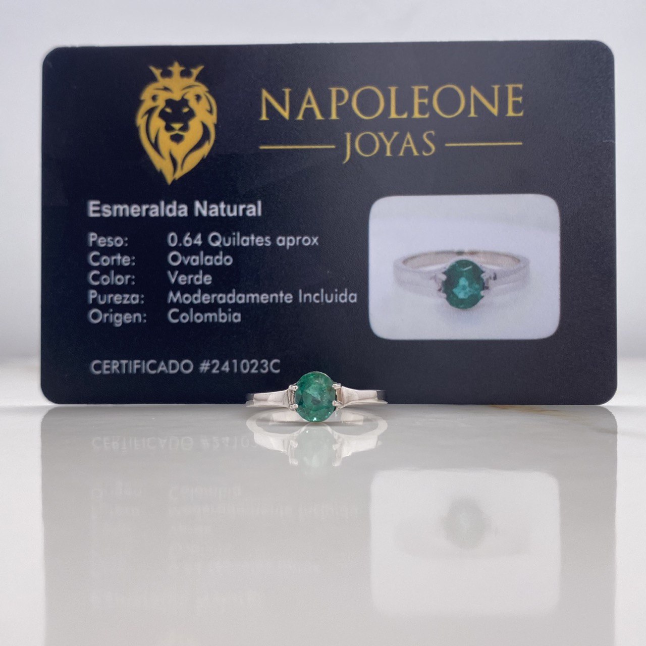 Anillo Solitario Ovalado 2.58gr / T5 1/4 / Esmeralda 0.64 Qts Oro Blanco (Joya) &