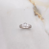 Anillo Solitario Pera 2.6gr / T6  / Diamante 0.40 Qts Oro Blanco (Joya) ©
