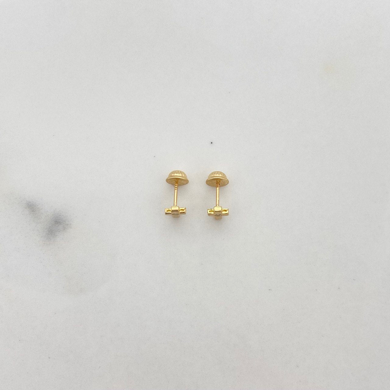 Topos Cruz 0.9gr / Circon Central Oro Amarillo $