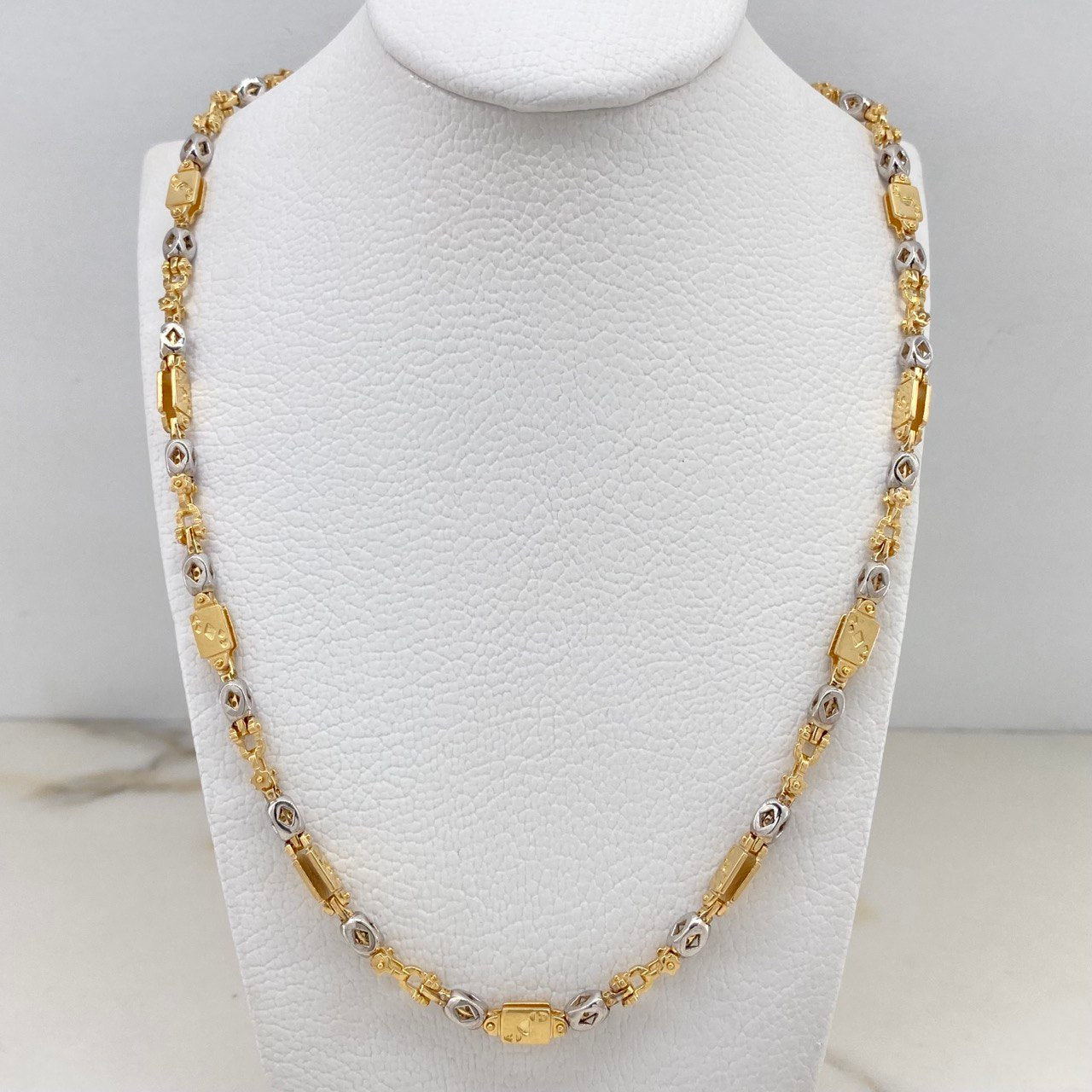 Cadena Rustica Poker 51.6gr / 60cm / 4.7mm Dos Oros Amarillo Blanco $