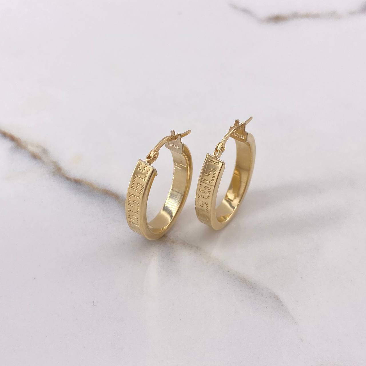 Candongas Tribal 2.85gr / 2.5cm / Ovaladas Oro Amarillo $
