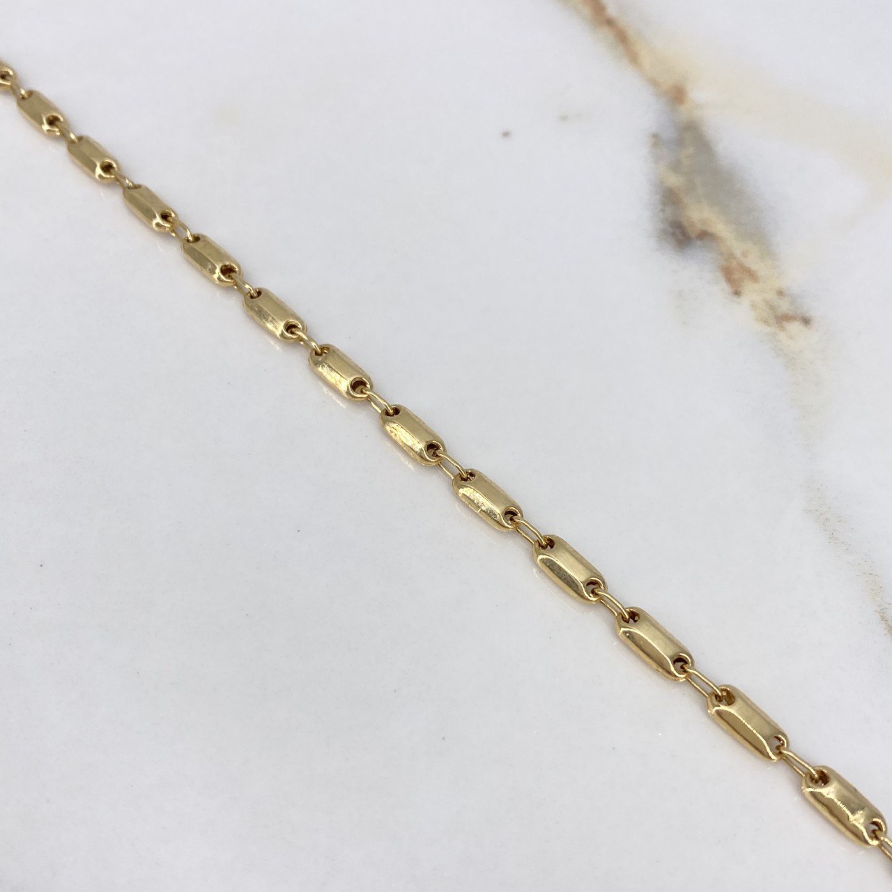 Cadena Rustica 9.5gr / 65cm / 3mm Barril Liso Oro Amarillo $