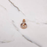 Dije Virgen María 7.45gr / 2.9cm / Circones Blancos Oro Rosa $