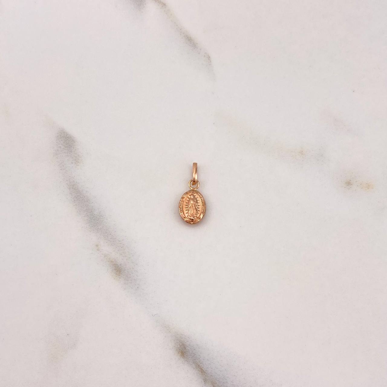 Dije Virgen de Guadalupe 0.2gr / 1.5cm / Troquelado Oro Rosa $