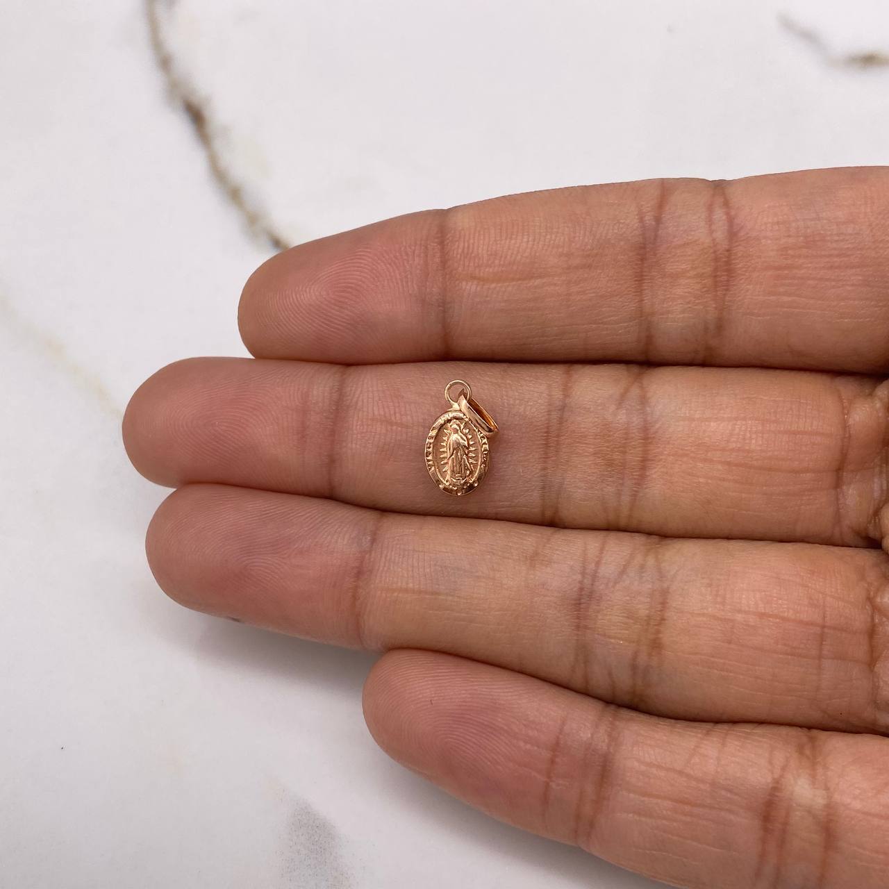 Dije Virgen de Guadalupe 0.2gr / 1.5cm / Troquelado Oro Rosa $