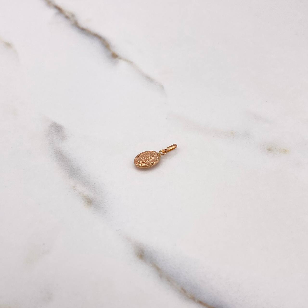 Dije Virgen de Guadalupe 0.2gr / 1.5cm / Troquelado Oro Rosa $