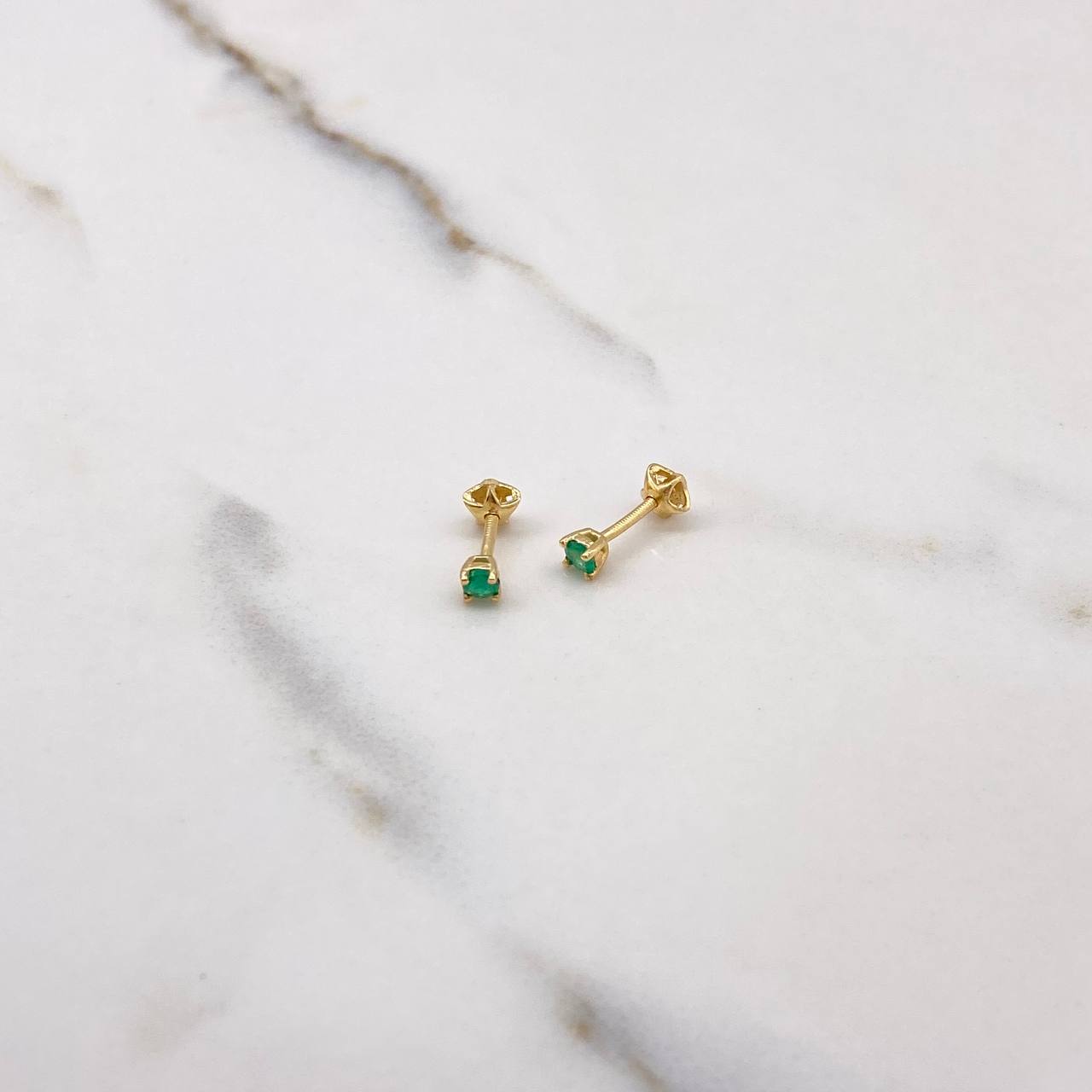 Topos Cuadros 0.85gr / 1.2cm / Esmeralda 24 Qts Oro Amarillo (Joya) &