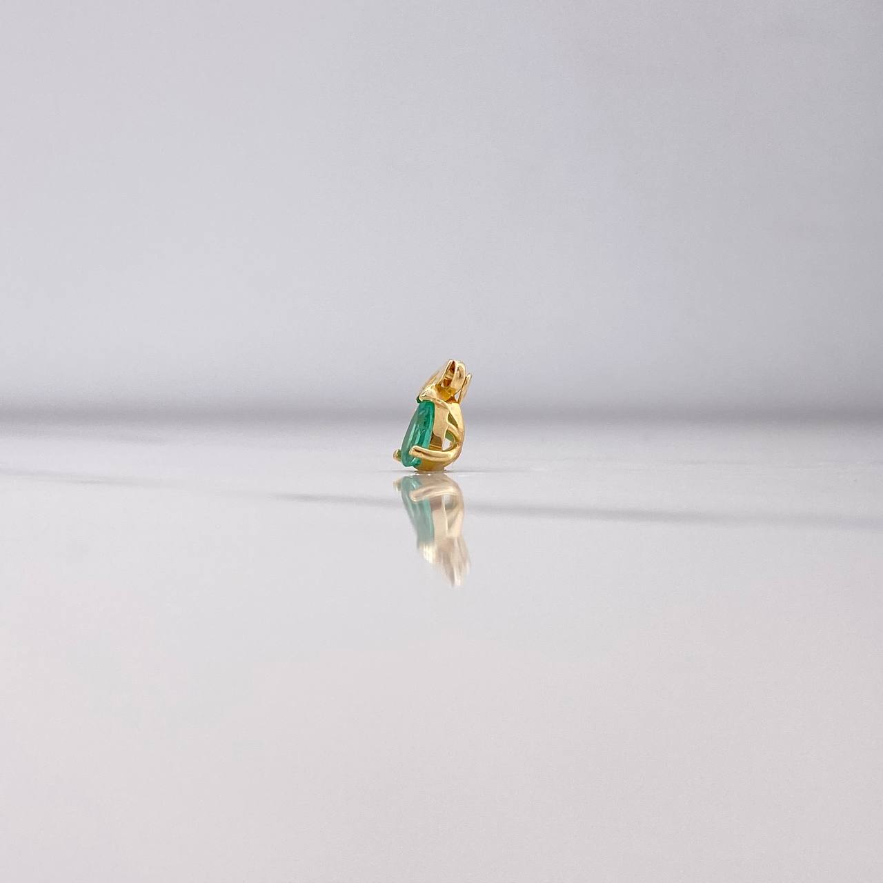 Dije Pera 0.7gr / 1.5cm / Esmeralda 61 Qts Oro Amarillo (Joya) &