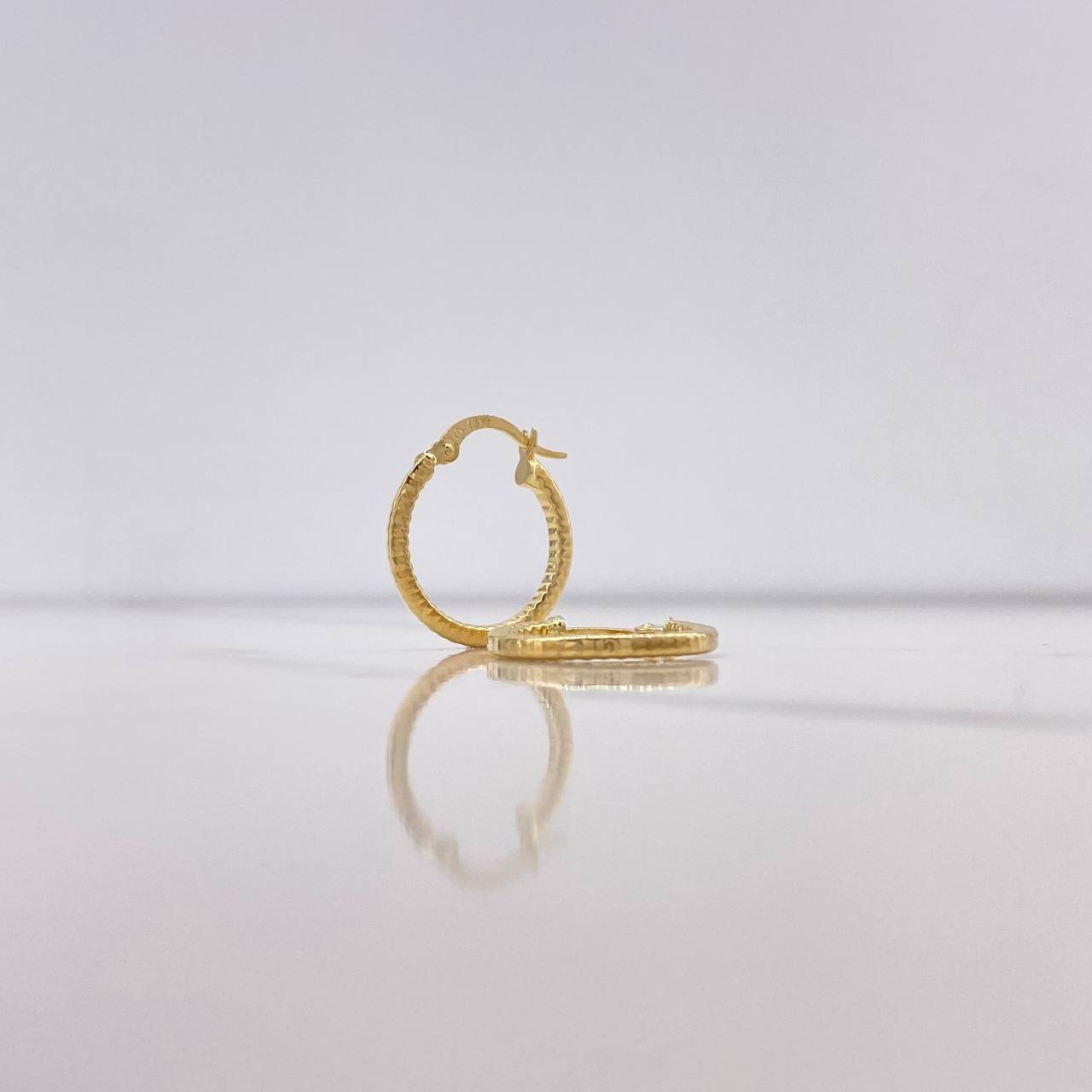 Candongas Maribel 1.45gr / 2cm / Rayadas Oro Amarillo &