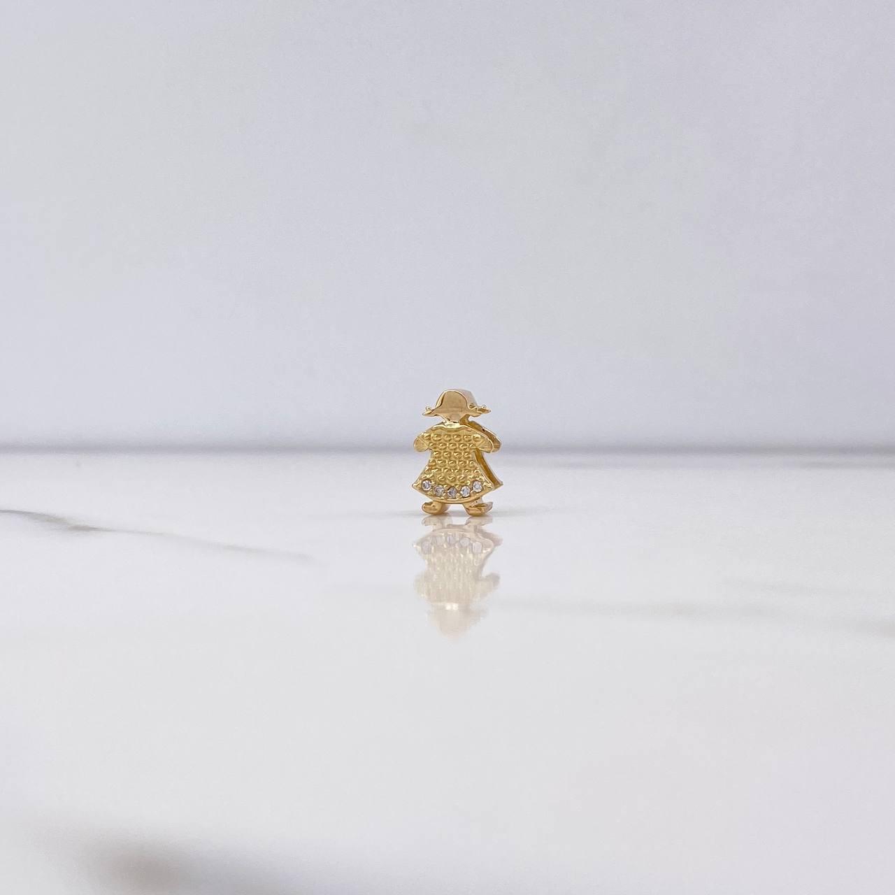 Herraje Niña 1.9gr / 1.1cm / Circones Blancos Oro Amarillo $