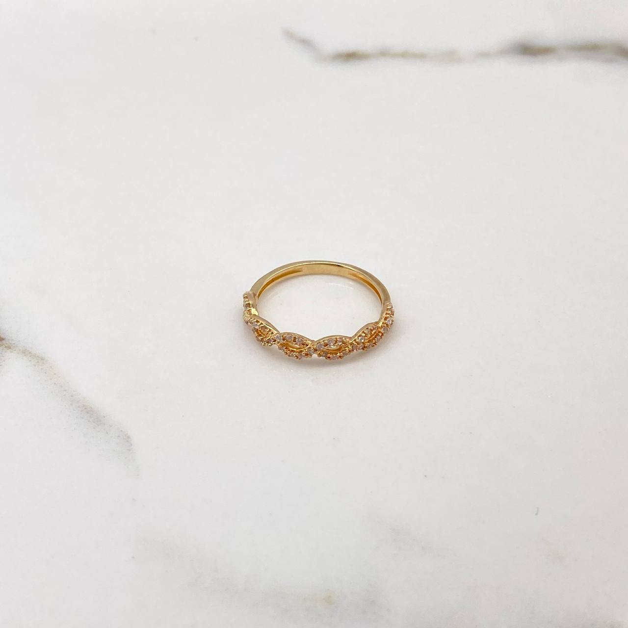 Anillo Ojos 2gr / T6 3/4 / Solitario Circones Blancos Oro Amarillo $