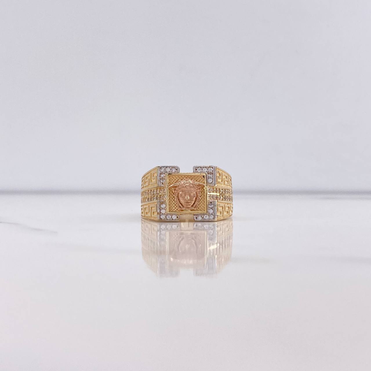 Anillo Tribal Medusa 8gr / T9 1/2 / Circones Blancos Tres Oros $