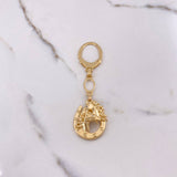 Dije Llavero Herradura Caballos 18.3gr / 9.5cm / Circones Blancos Oro Amarillo $
