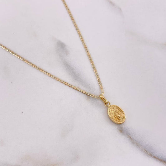 Cadena Escalera Plana 1.35gr / 45cm + Dije Virgen Milagrosa 0.45gr / 1.8cm / Tres Oros (Oferta) $