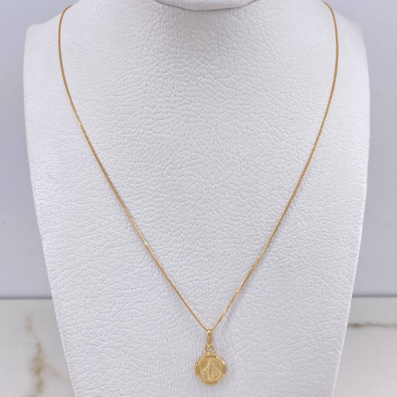 Cadena Veneciana 1.3gr / 50cm + Dije Virgen Milagrosa 0.45gr / 1.7cm / Oro Amarillo (Oferta) $