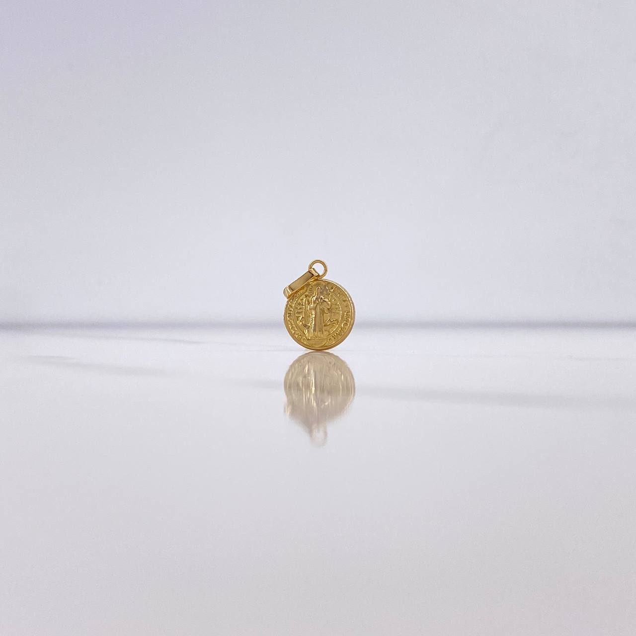 Dije San Benito 0.6gr / 1.8cm / Troquelada Oro Amarillo &