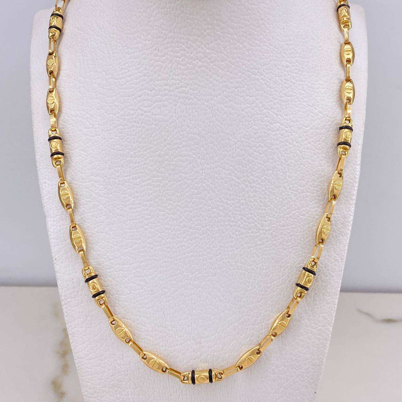 Cadena Rustica Barril 14.1gr / 60cm / Cauchos Negros Oro Amarillo $