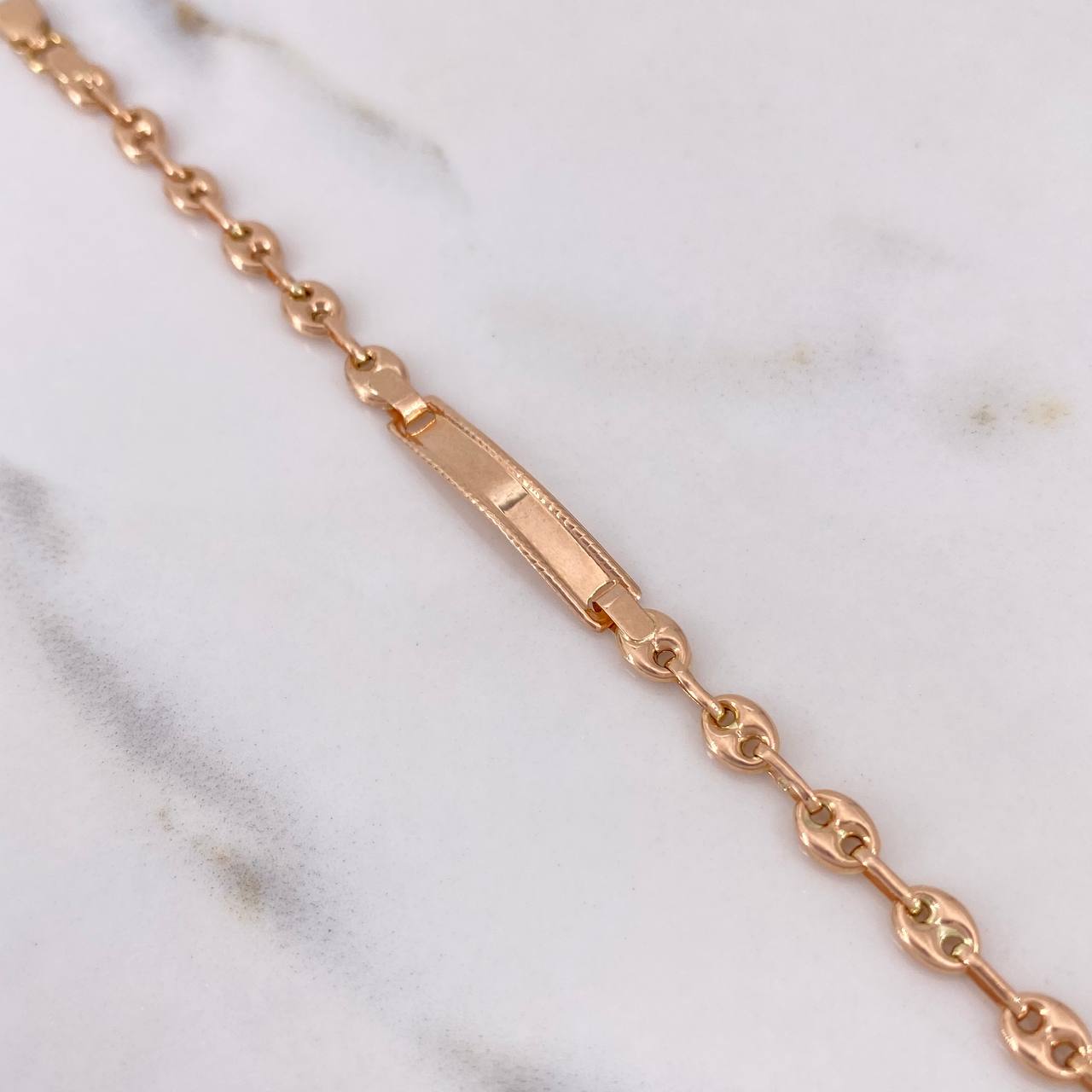 Pulso Bebé GC 2.8gr / 13cm / 4mm Placa Rectangular Bordes Punteados Oro Rosa &