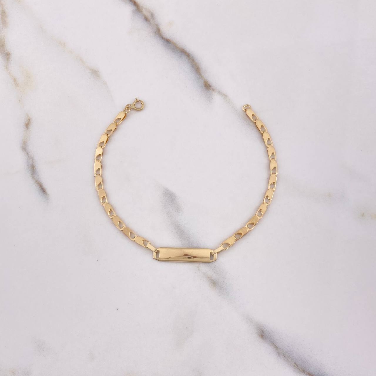 Pulso Bebe Ojiva 1.95gr / 16cm / 3mm Placa Rectangular Curva Lisa Oro Amarillo $
