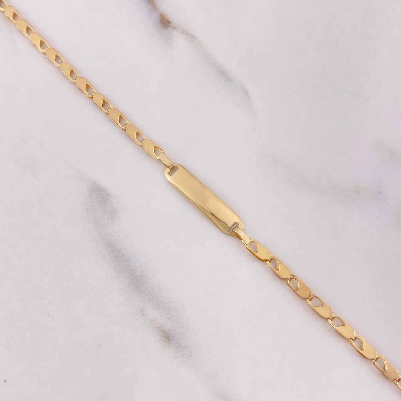 Pulso Bebe Ojiva 1.95gr / 16cm / 3mm Placa Rectangular Curva Lisa Oro Amarillo $