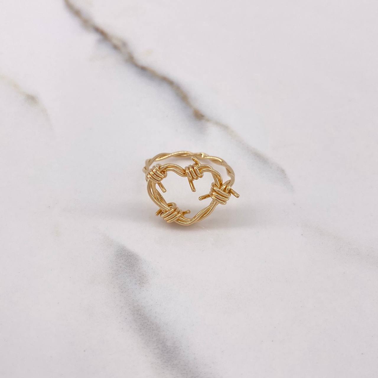 Anillo Alambrado 2.9gr / T6 1/2 / Oro Amarillo $