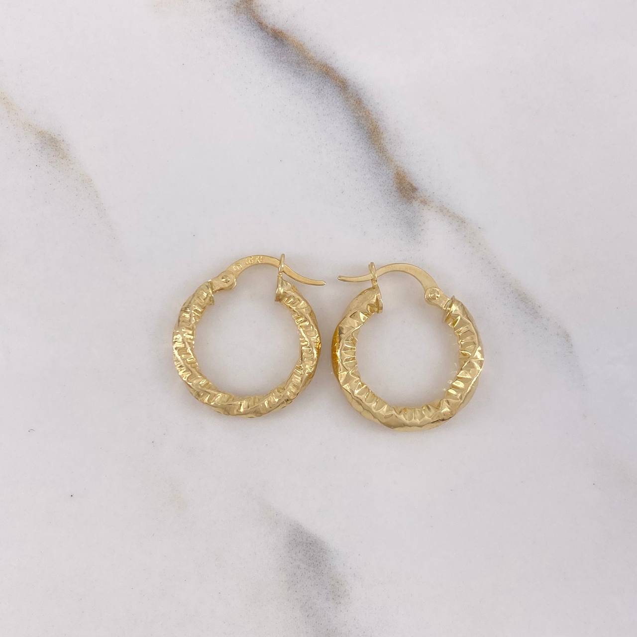 Candongas Majo 1.9gr / 2cm / Diamantada Oro Amarillo $