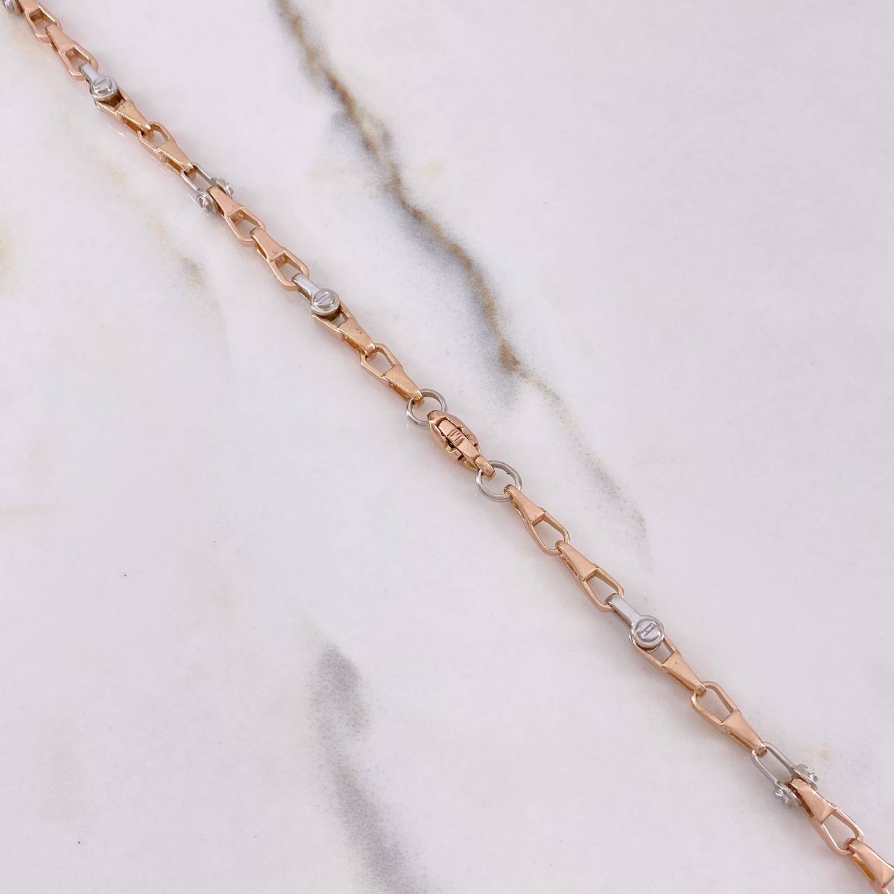 Cadena Rustica Tornillos 40.9gr / 70cm / 4mm Dos Oros Blanco Rosa $