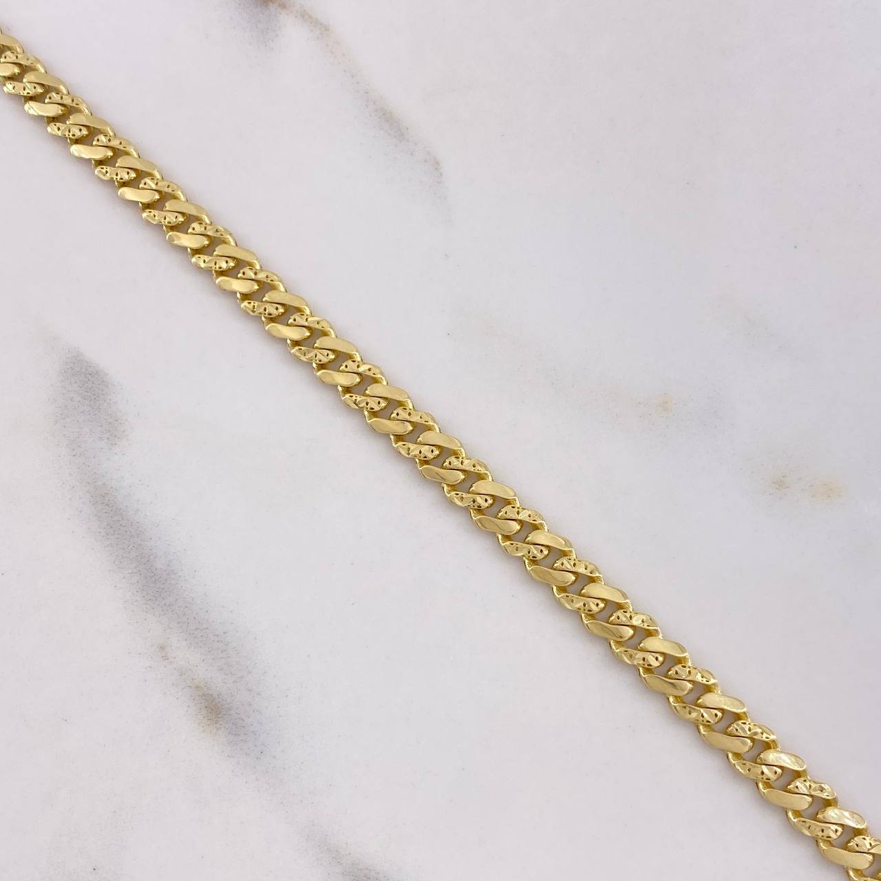 Pulso Cubano Infinito 6.6gr / 21cm / Diamantado Circones Blancos Oro Amarillo +2 $