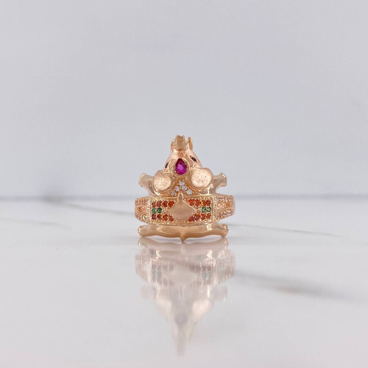 Anillo Elefante 7.45gr / T7 3/4 / Circones Colores Oro Rosa $