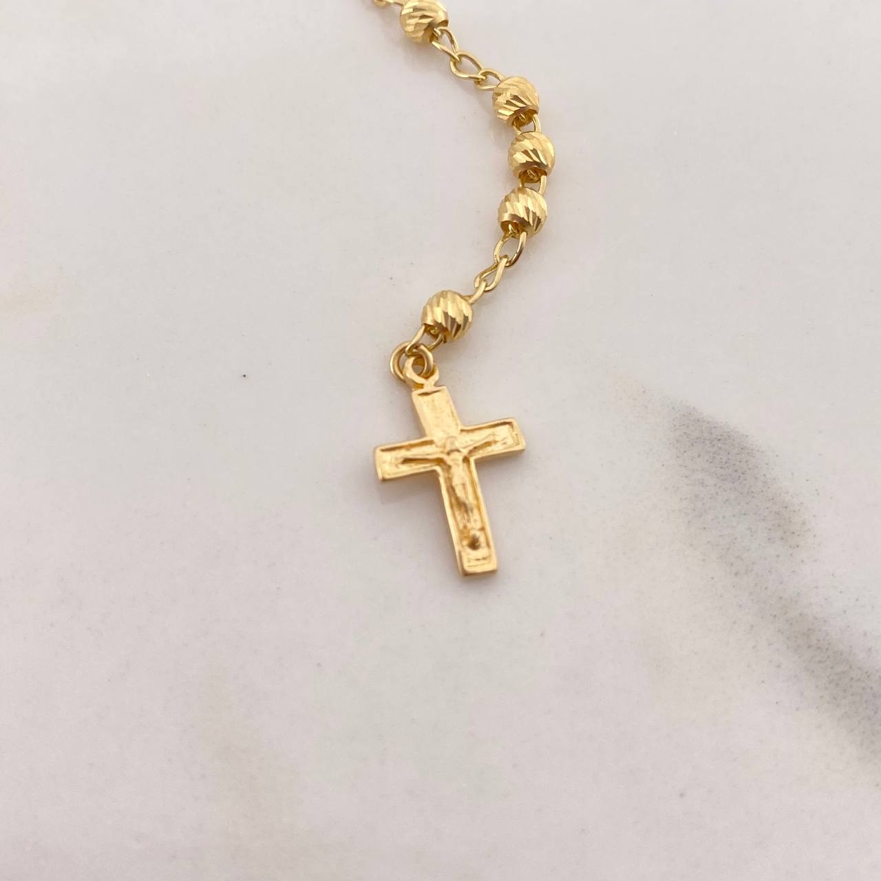 Rosario Virgen María 6.95gr / 50cm / 3mm Bolas Diamantadas Oro Amarillo $