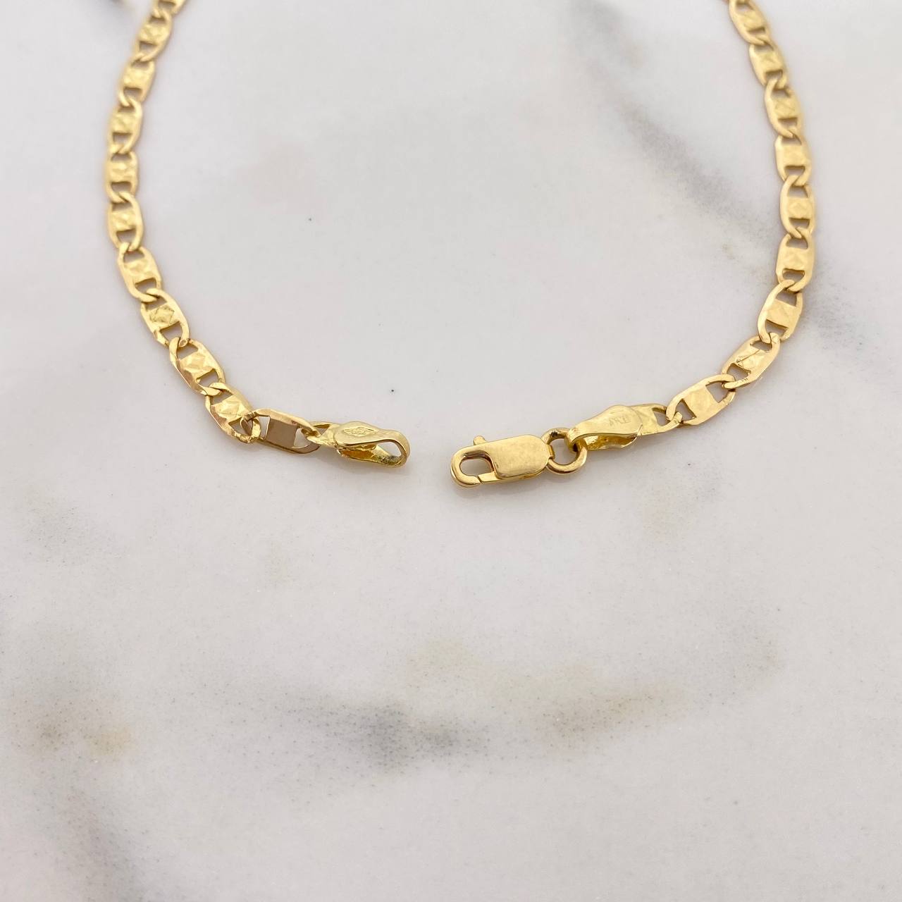 Pulso Escalera Plana 3.15gr / 21cm / 4mm Diamantado Oro Amarillo +3 $