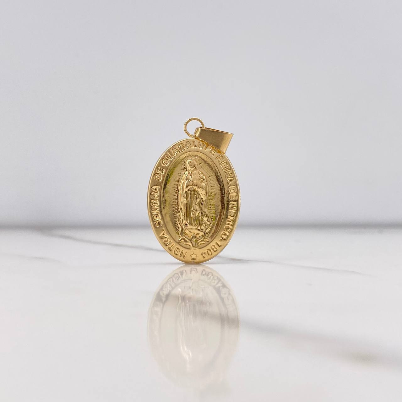 Dije Virgen de Guadalupe 3.15gr / 3.6cm / Troquelado Oro Amarillo &