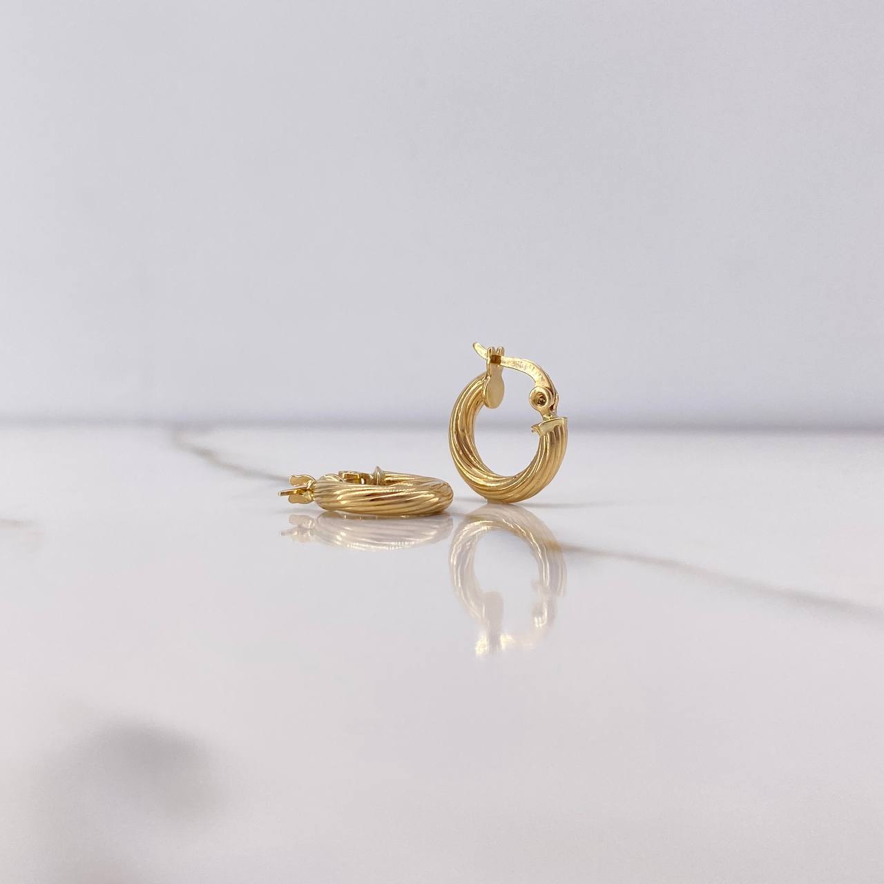 Candongas Sofi 1.1gr / 1.2cm / Espiral Oro Amarillo $