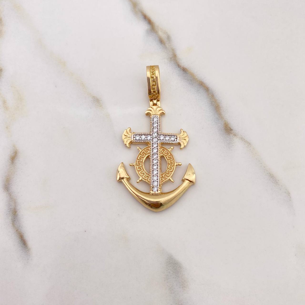 Dije Ancla Timon 6.2gr / 4.5cm / Circones Blancos Tres Oros &