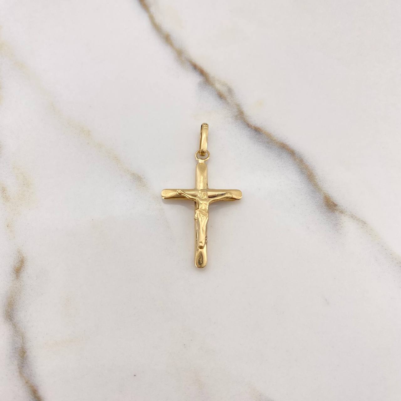 Dije Cruz Cristo 1.1gr / 3.5cm / Puntas Planas Oro Amarillo &