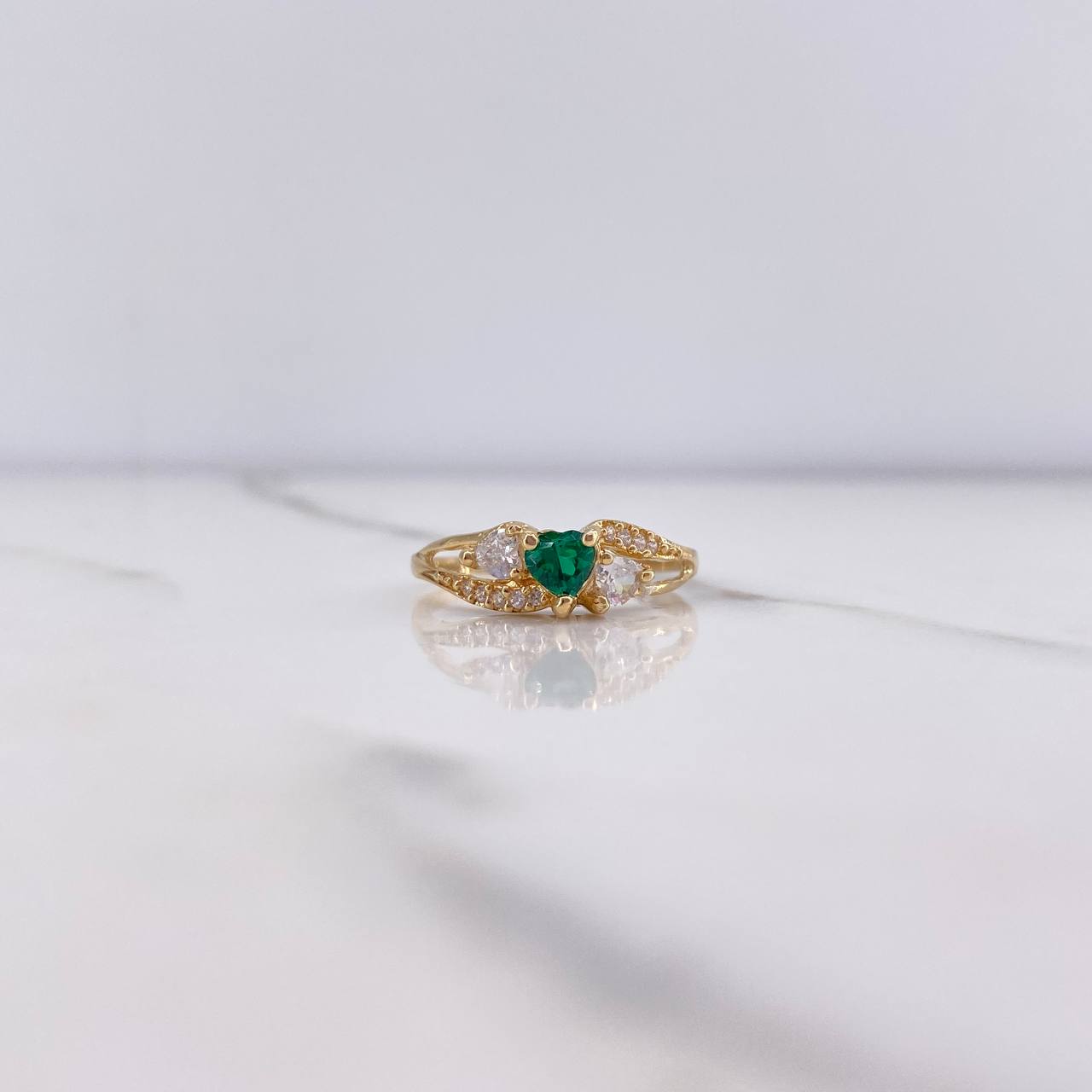 Anillo Corazon Trio 2.2gr / T6 1/2 / Circones Blancos Verde Oro Amarillo &