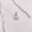 Dije Ancla 1.45gr / 2.3cm / Circones Blancos Dos Oros Blanco Rosa $