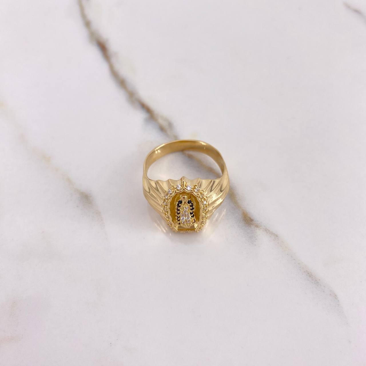 Anillo Virgen Guadalupe 8gr / T10 1/4 / Circones Negros Blancos Oro Amarillo $