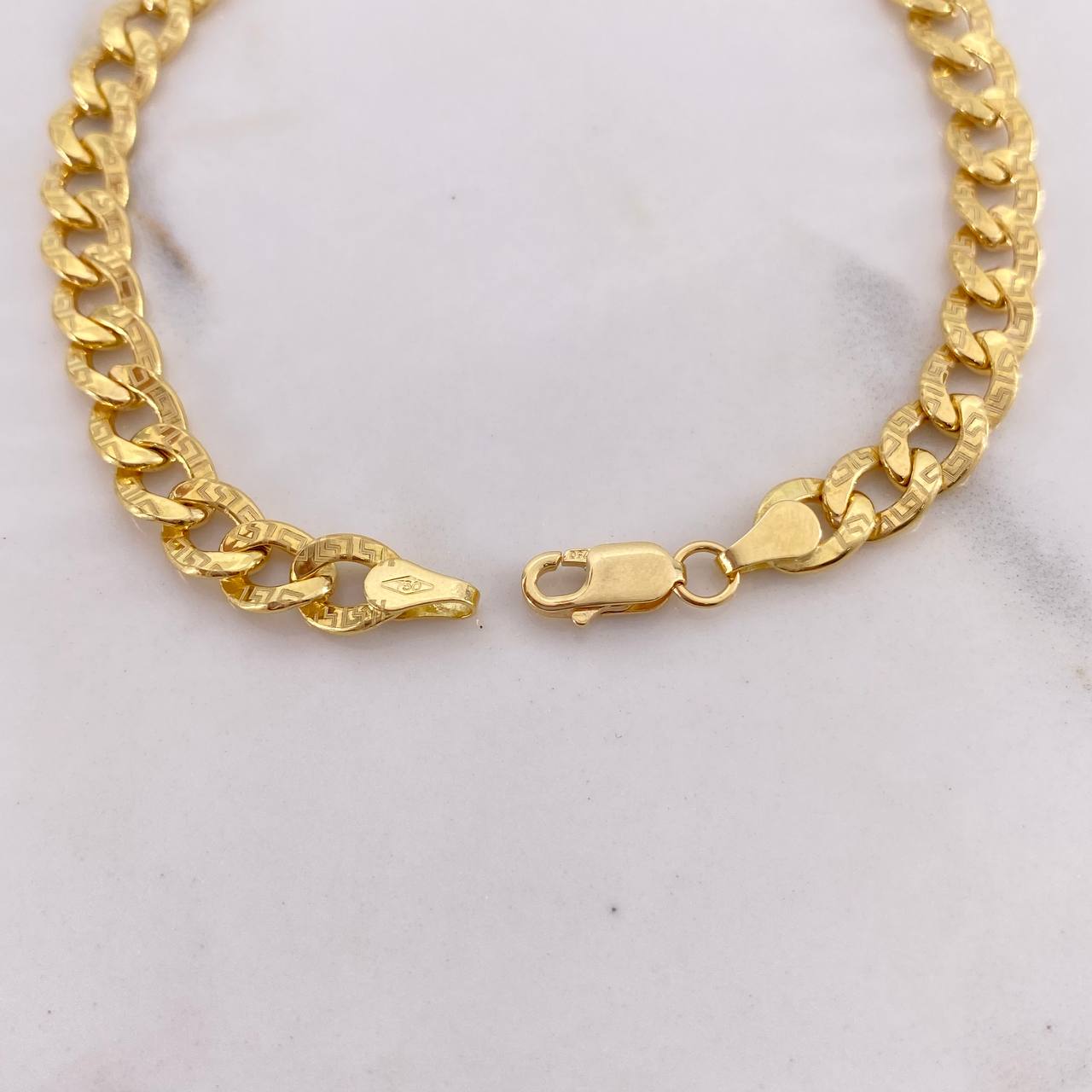 Pulso Cubano 4.3gr / 19cm / 6mm Tribal Oro Amarillo +0 $