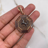 Dije Logo Caballo 7.3gr / 3.9cm / Circones Negros Oro Rosa $