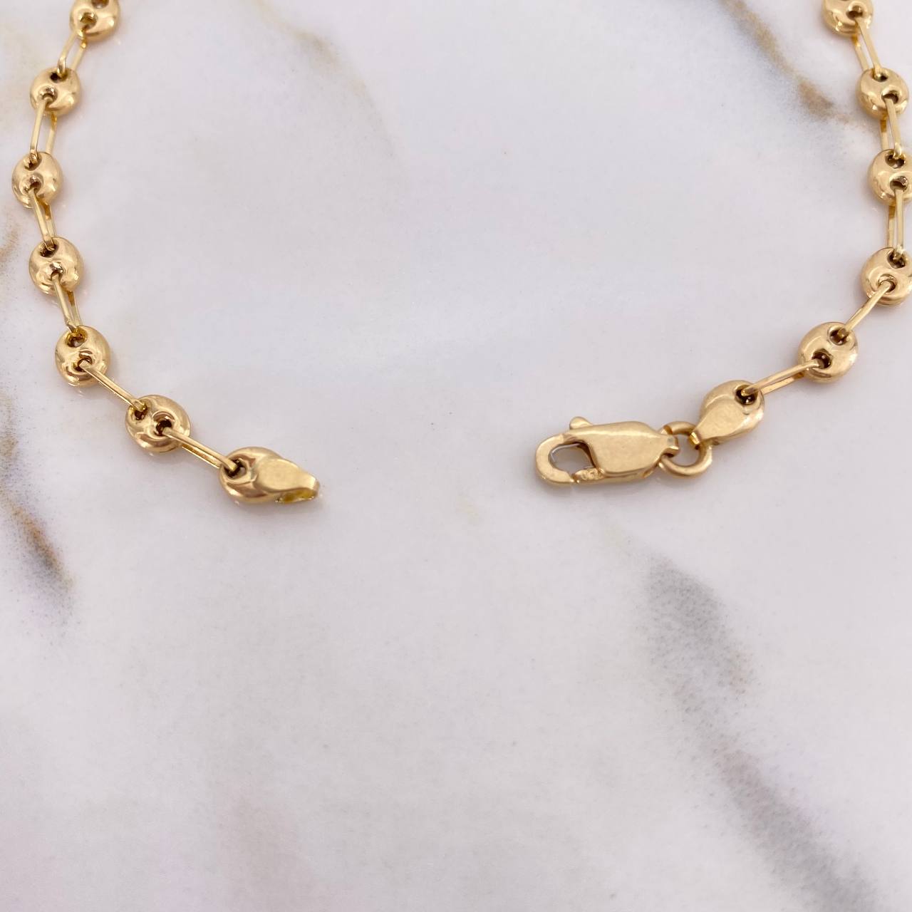 Pulso GC 3.4gr / 21cm / 4mm Oro Amarillo $