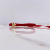 Pulsera Roja Herraje Letra O 0.55gr / 1.5cm / Troquelado Oro Amarillo $
