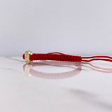 Pulsera Roja Herraje Letra I 0.55gr / 1cm / Tambor Oro Amarillo $