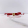 Pulsera Roja Herraje Letra G 0.55gr / 1cm / Tambor Oro Amarillo $