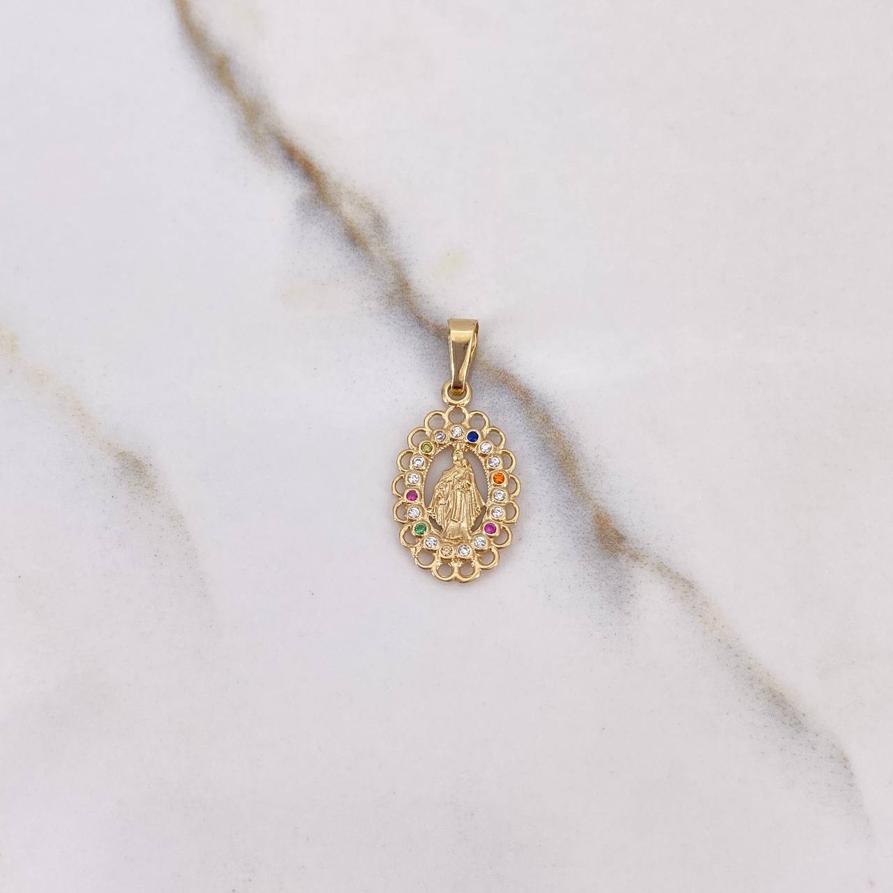 Dije Virgen Del Carmen 1.2gr / 2.3cm / Aros Circones Colores Oro Amarillo $