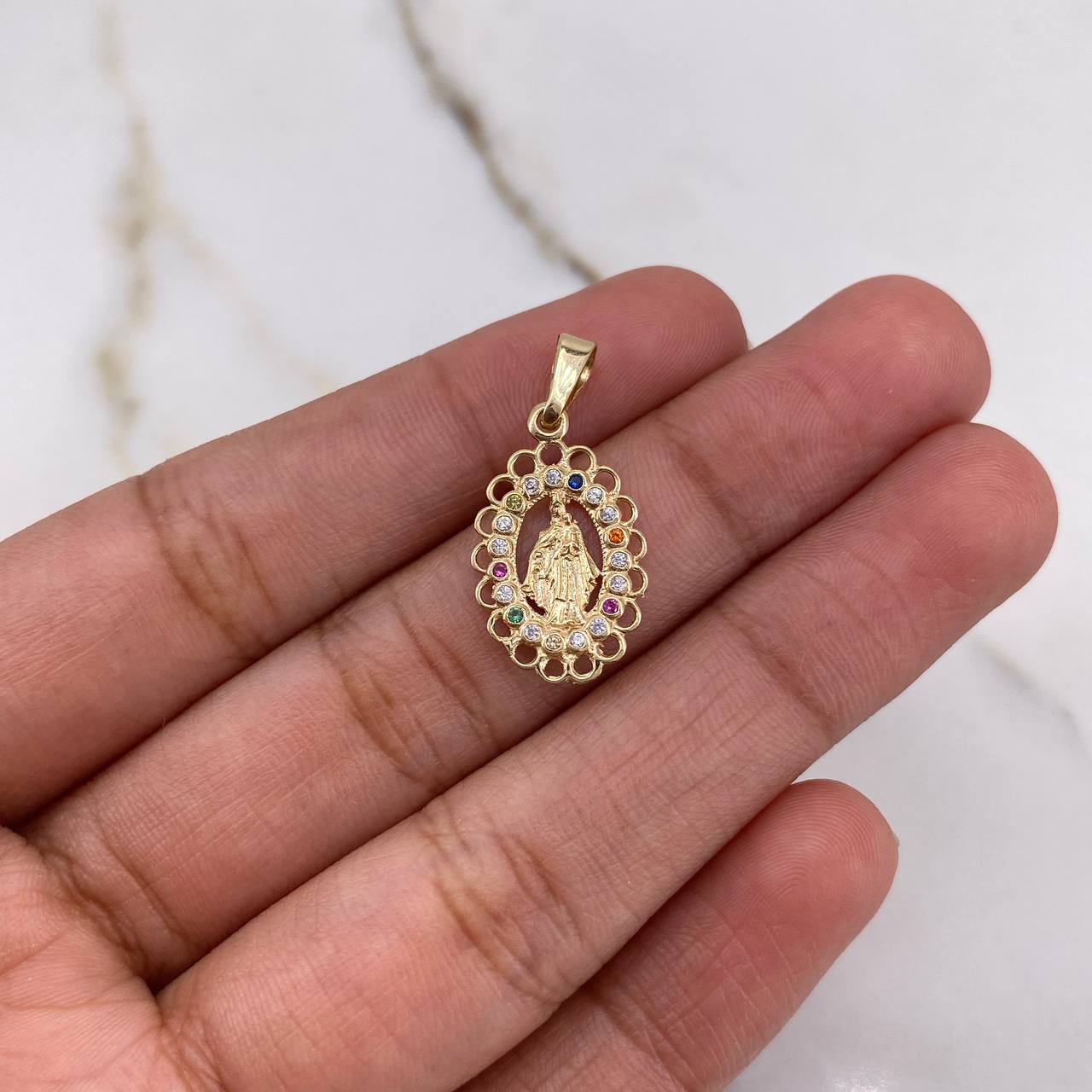 Dije Virgen Del Carmen 1.2gr / 2.3cm / Aros Circones Colores Oro Amarillo $